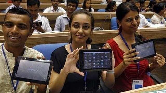 CHEAPEST TABLET, AAKASH, SOLD OUT IN A WEEK!